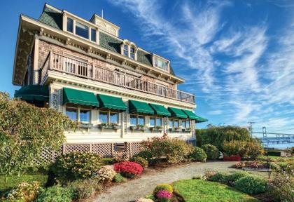 Club Wyndham Bay Voyage Inn - image 1