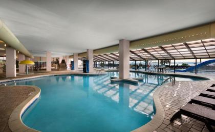 Breakers Resort Hotel - image 3