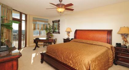 North Beach Resort & Villas - image 17