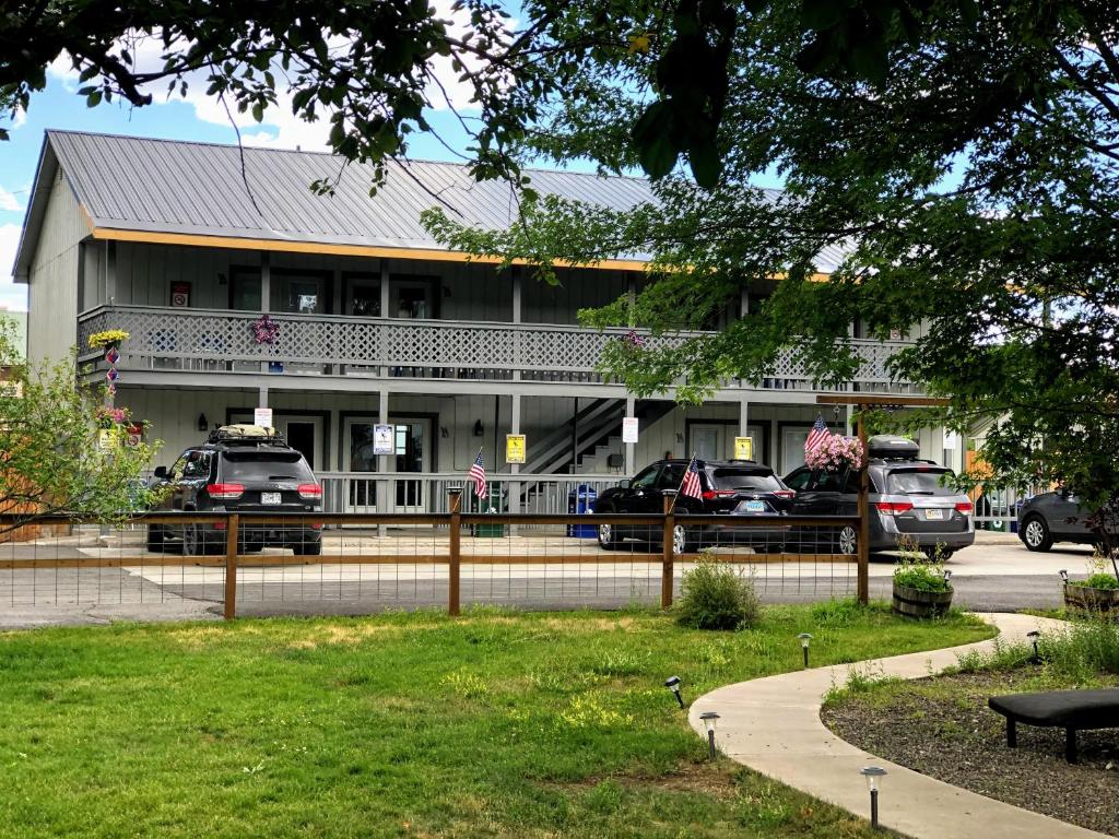 Healing Waters Resort and Spa - main image