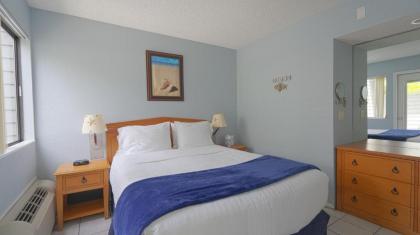 The Surf Club Resort - image 20
