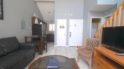 The Surf Club Resort - image 3
