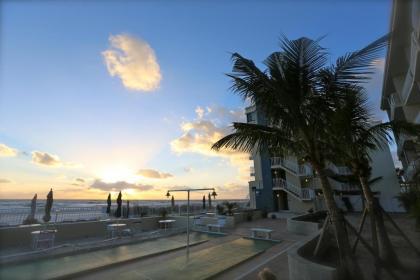 Shoreline Island Resort - Exclusively Adult - image 6