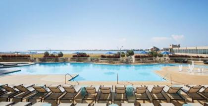 Harrah's Gulf Coast Hotel & Casino - image 2