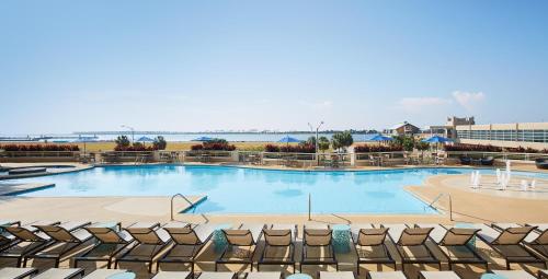 Harrah's Gulf Coast Hotel & Casino - image 2