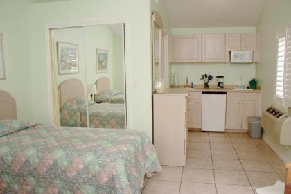 Rock Lake Resort - image 15