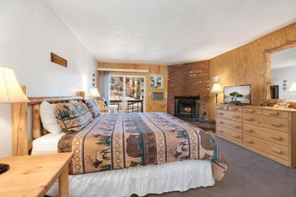 Nicky's Resort - image 3