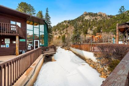 Nicky's Resort - image 5