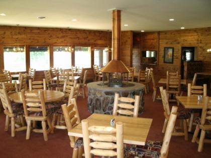 Eagle River Inn and Resort - image 10