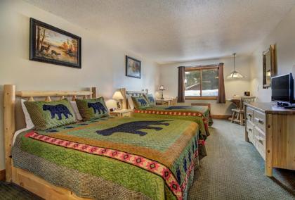 Eagle River Inn and Resort - image 2