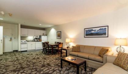 Grand Summit Hotel at Attitash - image 15