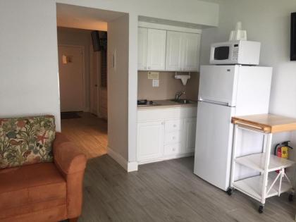 Tuckaway Shores Resort - image 17