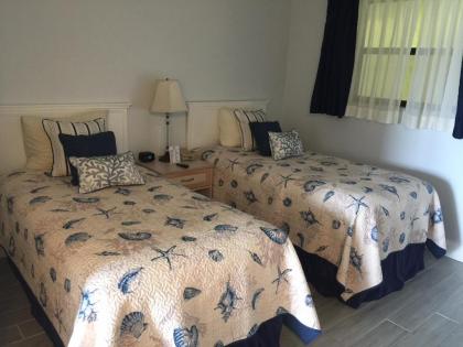 Tuckaway Shores Resort - image 19