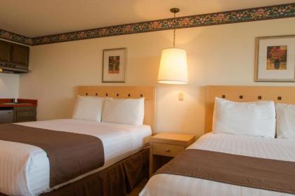 Hi Tide Oceanfront Inn - image 10
