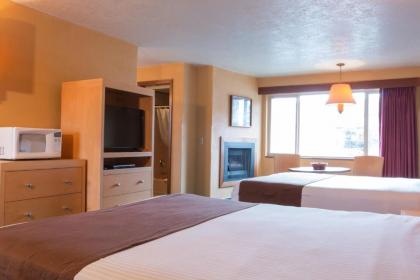 Hi Tide Oceanfront Inn - image 16