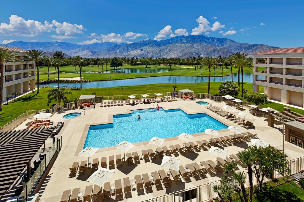 DoubleTree by Hilton Golf Resort Palm Springs - main image