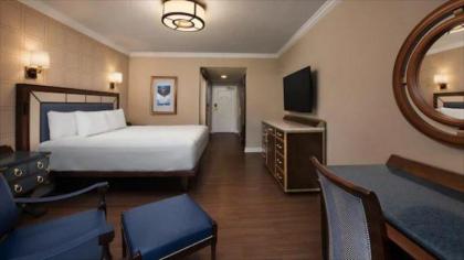 Disney's Yacht Club Resort - image 2