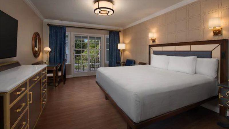 Disney's Yacht Club Resort - image 3