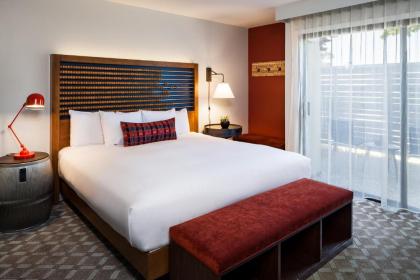 Chaminade Resort & Spa - image 15