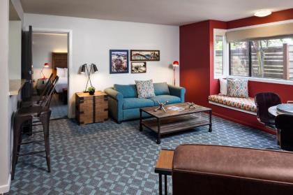 Chaminade Resort & Spa - image 16