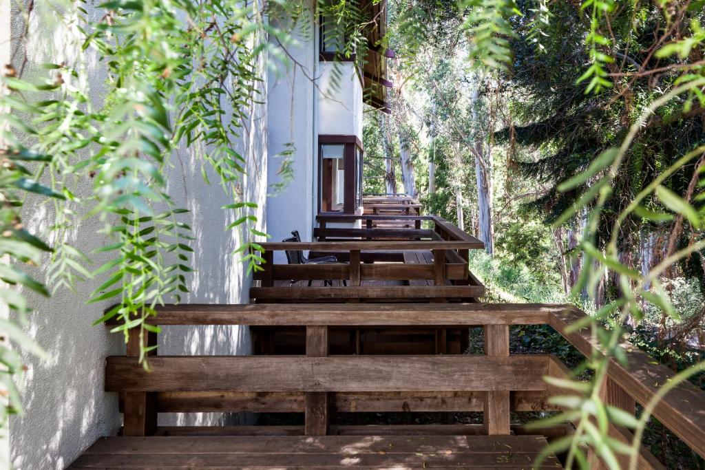 Chaminade Resort & Spa - image 4