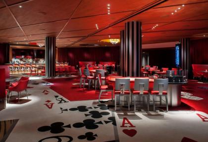 SAHARA Las Vegas - image 16