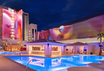 SAHARA Las Vegas - image 8