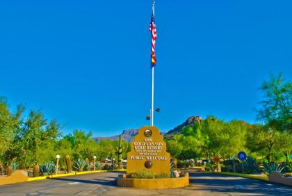 Gold Canyon Golf Resort - image 12