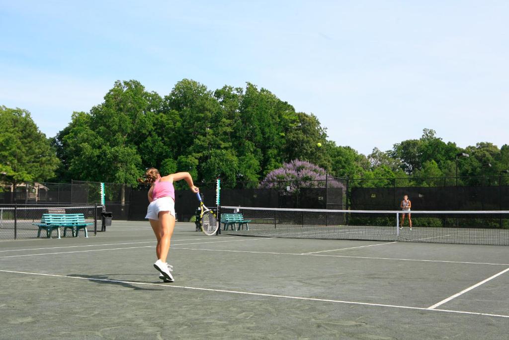 Kingsmill Resort - image 3