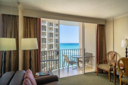 Outrigger Waikiki Beach Resort - image 12