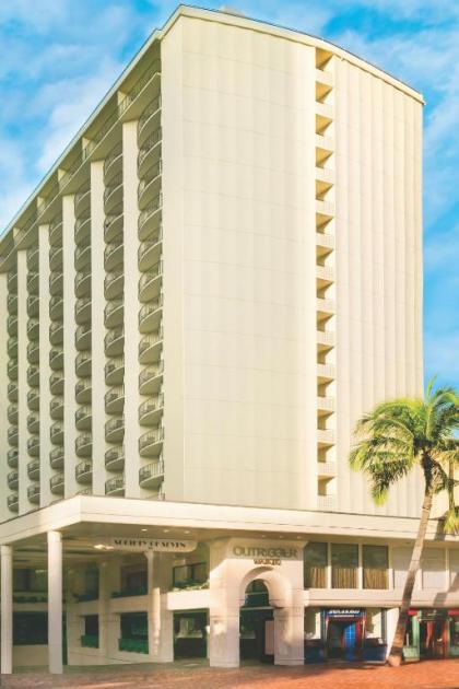 Outrigger Waikiki Beach Resort - image 9