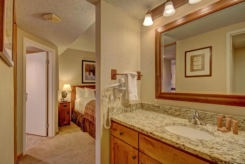 Beaver Run Resort - image 7