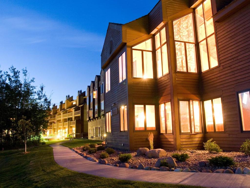 Caribou Highlands Lodge - main image