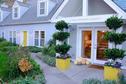 Lithia Springs Resort - image 1