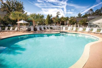 Club Wyndham at The Cottages - image 11