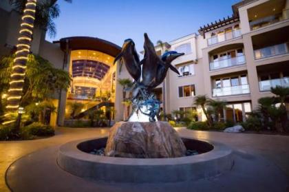 Dolphin Bay Resort and Spa - image 10