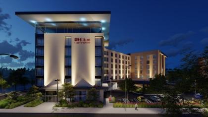 Home2 Suites By Hilton Anaheim Resort - image 4