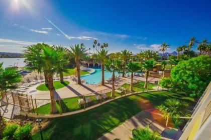 The Nautical Beachfront Resort - image 1