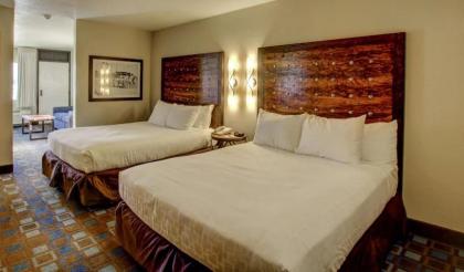 The Nautical Beachfront Resort - image 8