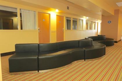 The Atrium Resort - image 4