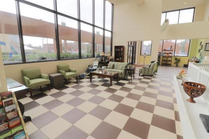 The Atrium Resort - image 7