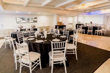 The Alexander All Suites Hotel - image 12