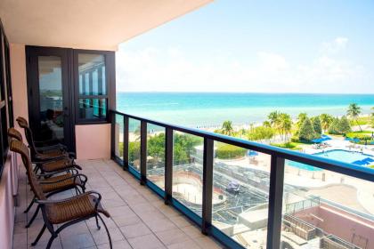 The Alexander All Suites Hotel - image 15