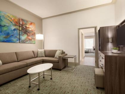 Buena Vista Suites - image 15