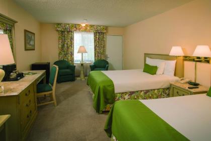 Sandcastle Resort at Lido Beach - image 10