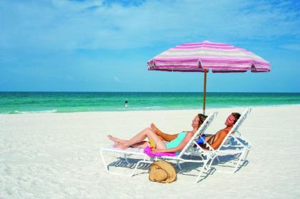 Sandcastle Resort at Lido Beach - image 5