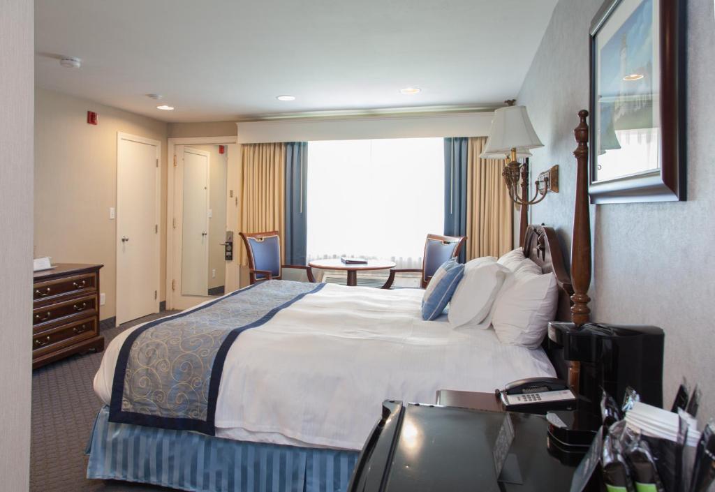 Blue Water Resort - image 2