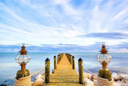 Islander Resort - image 3