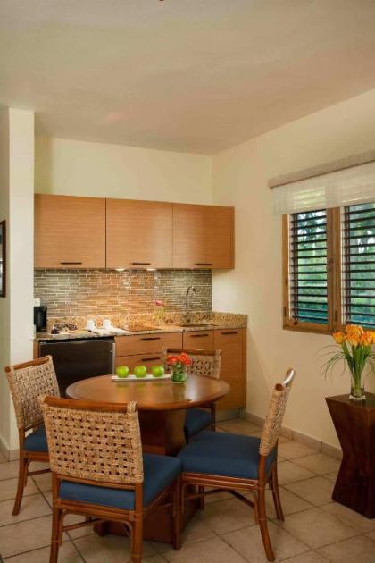 Copamarina Beach Resort & Spa - image 16