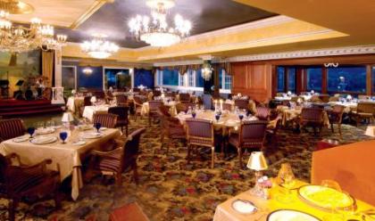 The Broadmoor Hotel - image 15